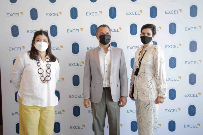 1.2 Ingrid Grullon, Alberto Cruz & Maria Amalia Léon