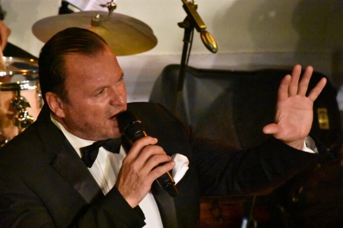 Crooner de Hostos (1)